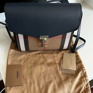 Burberry macken ink blue leather and checkered crossbody bag